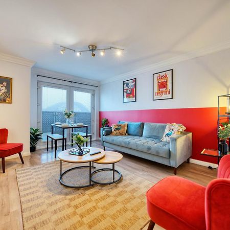 Modern 2 Bed Flat With Free Parking Apartment กลาสโกว์ ภายนอก รูปภาพ