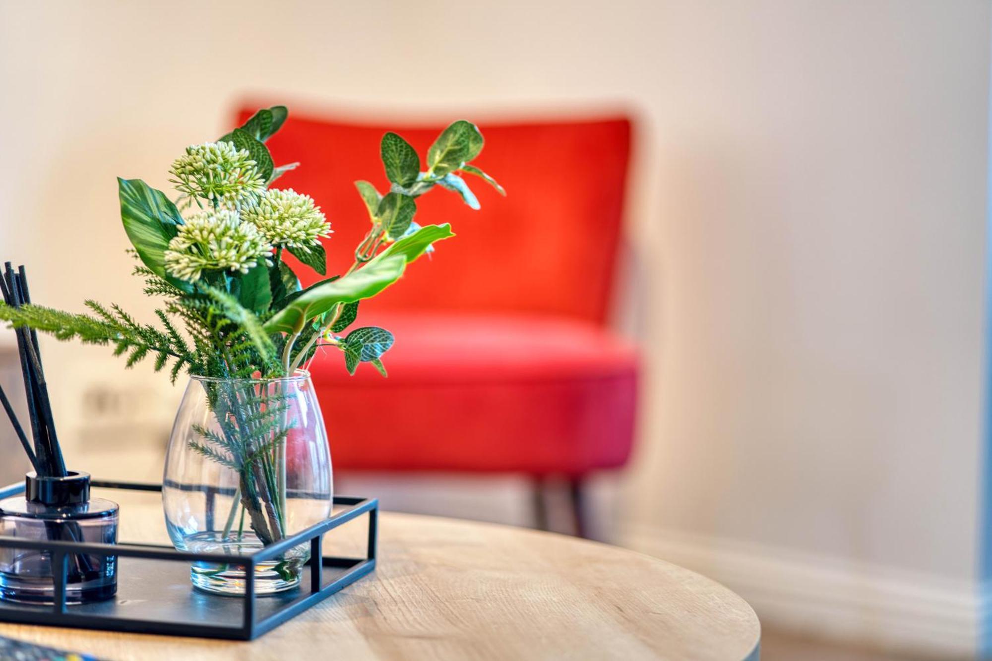 Modern 2 Bed Flat With Free Parking Apartment กลาสโกว์ ภายนอก รูปภาพ